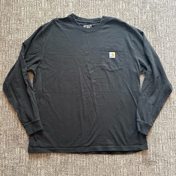 Carhartt men’s size XL long sleeve pocket front tshirt, solid black, loose fit - Picture 1 of 3